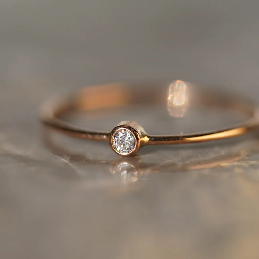 18k Petit Diamond Gold Ring