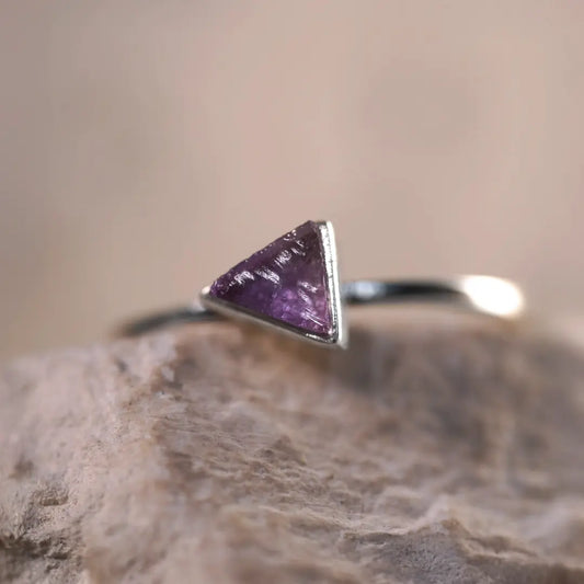 Petit Triangle Silver Ring with Amethyst