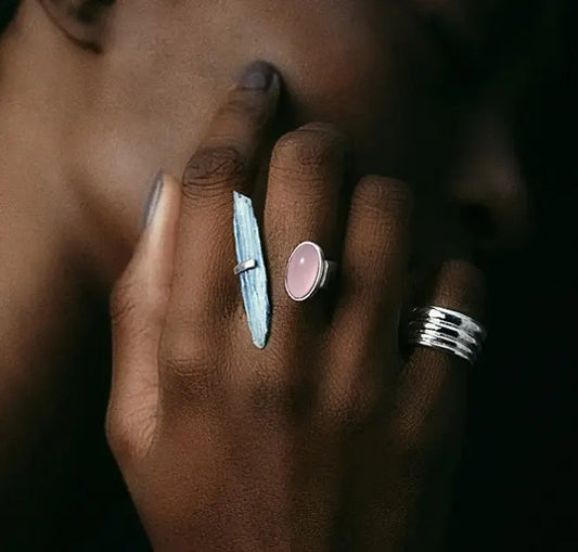 XL Aura Oval Silver Ring with Rose Quartz