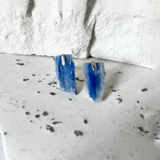 Aura Small Silver Earrings with Kyanite