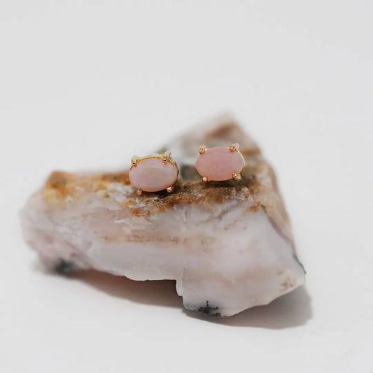 18k Gold Oval Earrings with Pink Opal