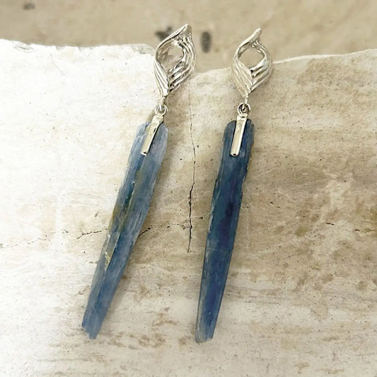 Savage Aura Silver Dangle Earrings with Kyanite