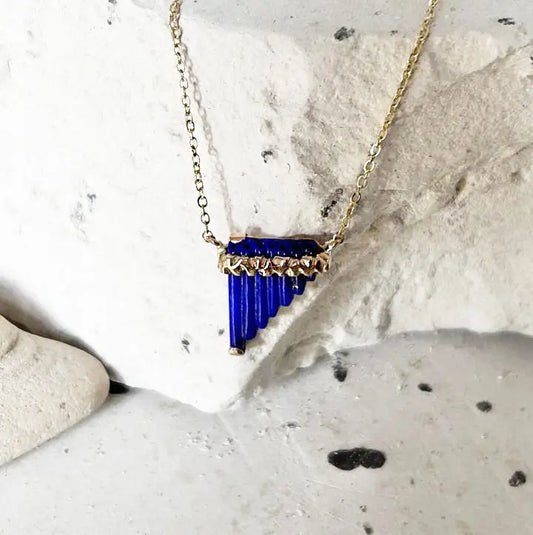 Zampoña 18k Gold Necklace with Lapis Lazuli