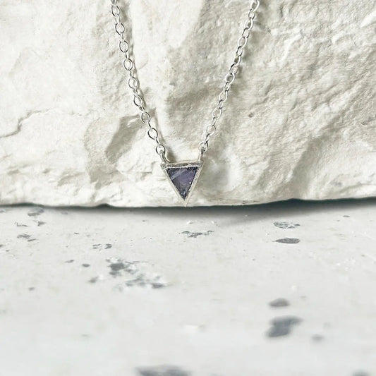 Petit Triangle Silver Necklace with Amethyst