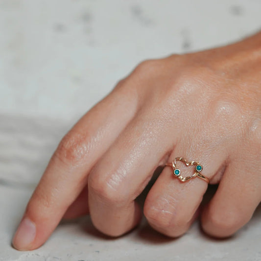  18K Gold Ring Dream Heart Small Andean Opal